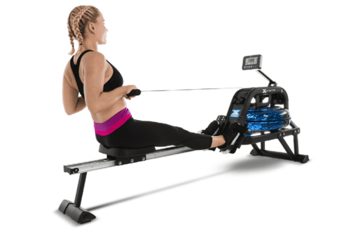 Woman using the Xterra ERG600W 